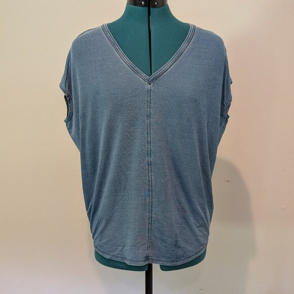 WHBM Blue V-neck T-shirt, Size S - Picture 1 of 5